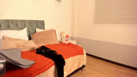 Sam and Molly online show from 01-28-25, 01:29