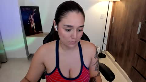 Snapshot of sam_cherry69 chatting on 11-24-25, 11:32 Samy cherry online show from 11-24-25, 11:32