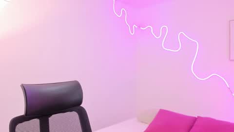 Sam Clark online show from 11-04-25, 03:16