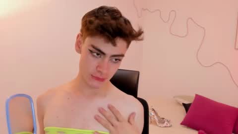 Sam Clark online show from 11-11-25, 03:50