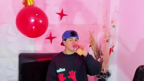 Sam online show from 12-19-25, 01:18