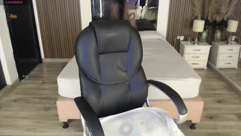 SAM MANSON online show from 01-15-26, 12:21