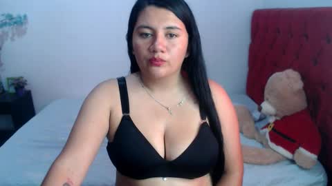 Snapshot of sam_sexyy2 chatting on 10-21-25, 08:09 sam_sexyy2 online show from 10-21-25, 08:09