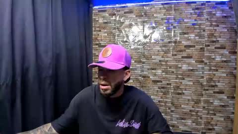 Snapshot of sam_stiglitz chatting on 03-01-25, 11:15 Sam online show from 03-01-25, 11:15