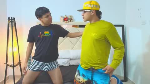 sam_tnt9 online show from 12-14-25, 09:47