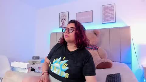 Samantha  online show from 12-15-25, 12:31