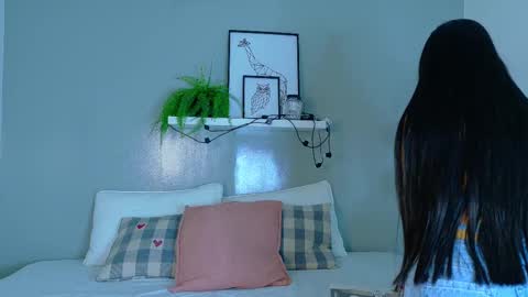   online show from 11-10-25, 11:42