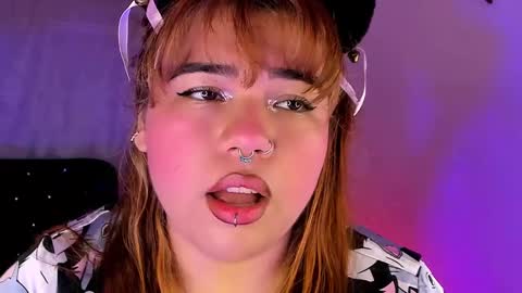 Snapshot of samanta_cutee1 chatting on 01-19-25, 11:23 SAMANTA online show from 01-19-25, 11:23