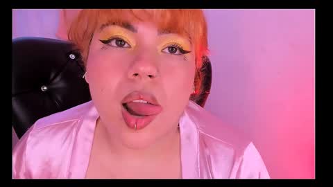 Snapshot of samanta_cutee1 chatting on 03-01-25, 07:37 SAMANTA online show from 03-01-25, 07:37