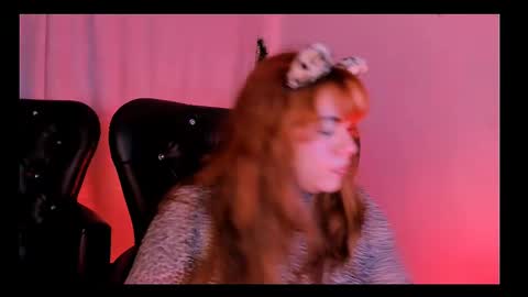 Snapshot of samanta_cutee1 chatting on 03-09-25, 11:14 SAMANTA online show from 03-09-25, 11:14