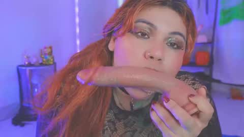 Snapshot of samanta_cutee1 chatting on 09-29-25, 07:40 SAMANTA online show from 09-29-25, 07:40