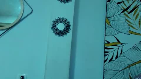 Snapshot of samanta_lu01 chatting on 10-22-25, 08:47 SamantalLu online show from 10-22-25, 08:47