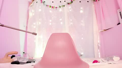 Snapshot of samanta_roberts1 chatting on 01-06-25, 04:23 Samanta online show from 01-06-25, 04:23