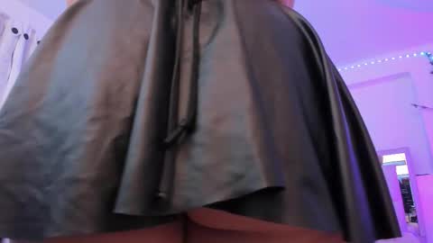 Snapshot of samanta_roberts1 chatting on 10-06-25, 01:08 Samanta online show from 10-06-25, 01:08