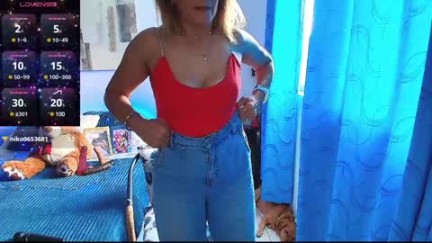 Snapshot of samanta_stone69 chatting on 12-05-24, 08:11 Samanta Stone online show from 12-05-24, 08:11