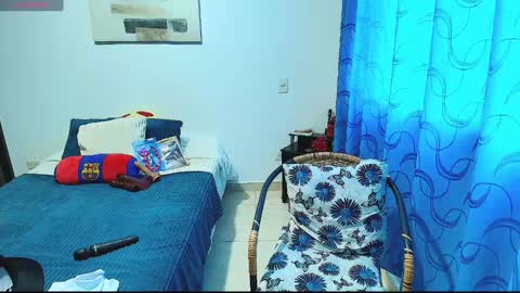 Snapshot of samanta_stone69 chatting on 02-06-25, 08:45 Samanta Stone online show from 02-06-25, 08:45