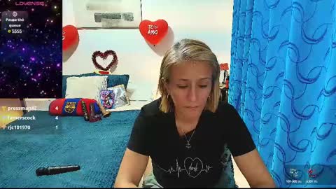 Snapshot of samanta_stone69 chatting on 02-18-25, 12:15 Samanta Stone online show from 02-18-25, 12:15