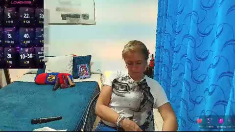 Snapshot of samanta_stone69 chatting on 02-26-25, 11:15 Samanta Stone online show from 02-26-25, 11:15