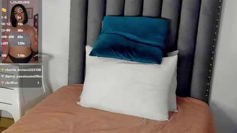 Snapshot of samanta_william chatting on 02-09-25, 06:01 samanta online show from 02-09-25, 06:01