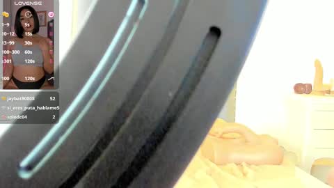 Snapshot of samanta_william chatting on 02-18-25, 06:04 samanta online show from 02-18-25, 06:04