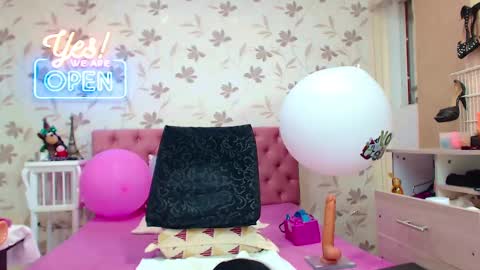 SamantaDark online show from 12-22-24, 07:21