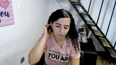 Snapshot of samantha2girl chatting on 02-09-25, 12:28 samantha online show from 02-09-25, 12:28