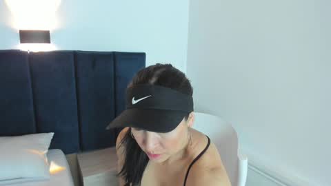 Samantha  online show from 02-08-25, 02:49