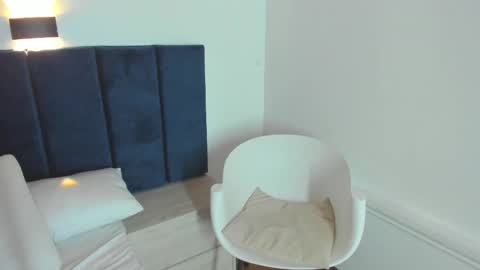 Samantha  online show from 02-19-25, 04:22