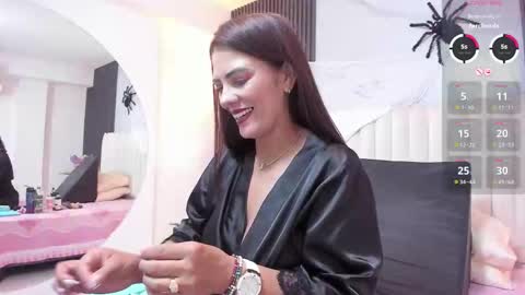 Snapshot of samantha_claus1 chatting on 10-15-25, 04:12 Samantha online show from 10-15-25, 04:12