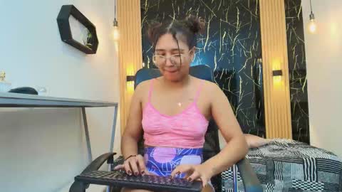    online show from 03-05-26, 11:39