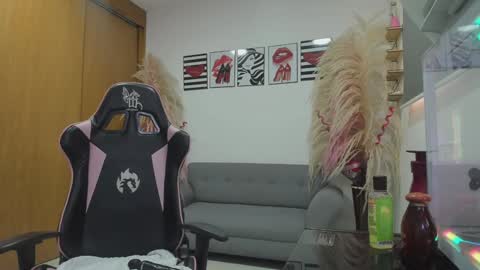 Snapshot of samantha_ga chatting on 01-10-25, 10:36 Samantha ga online show from 01-10-25, 10:36