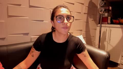 Snapshot of samantha_jadee chatting on 12-16-24, 11:18 Samantha online show from 12-16-24, 11:18