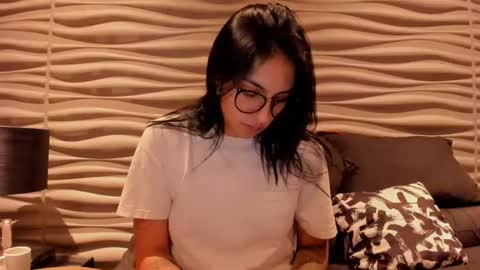 Snapshot of samantha_jadee chatting on 12-23-24, 11:17 Samantha online show from 12-23-24, 11:17