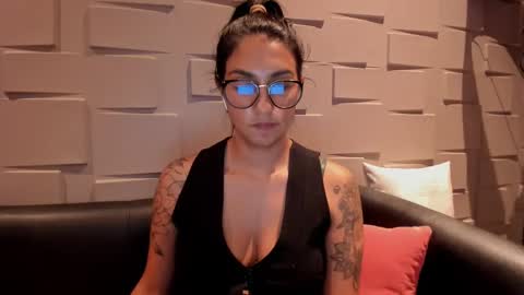 Snapshot of samantha_jadee chatting on 02-20-25, 01:03 Samantha online show from 02-20-25, 01:03