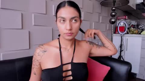 Snapshot of samantha_jadee chatting on 02-26-25, 06:43 Samantha online show from 02-26-25, 06:43