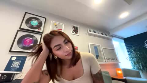 Snapshot of samantha_jadee chatting on 10-19-25, 07:14 Samantha online show from 10-19-25, 07:14