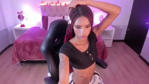 Samantha online show from 12-19-25, 07:54