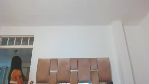 Salome Vargas online show from 02-02-26, 05:17