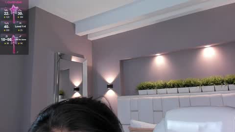 Snapshot of samanthaa_22_ chatting on 01-31-25, 03:41 Samanthaa online show from 01-31-25, 03:41