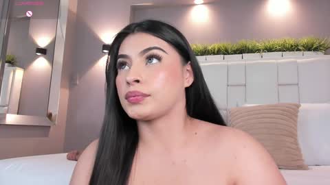 Snapshot of samanthaa_22_ chatting on 01-31-25, 06:46 Samanthaa online show from 01-31-25, 06:46