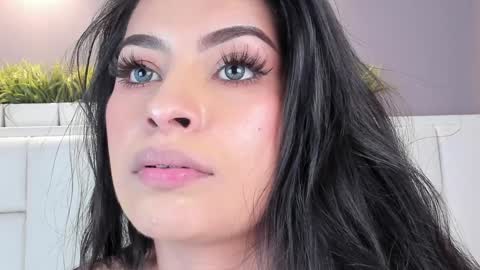 Snapshot of samanthaa_22_ chatting on 02-08-25, 09:46 Samanthaa online show from 02-08-25, 09:46