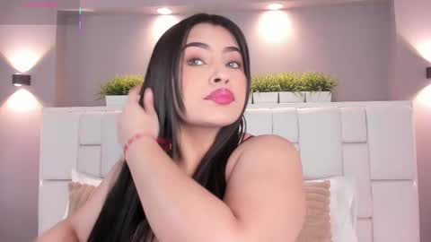 Snapshot of samanthaa_22_ chatting on 02-22-25, 03:56 Samanthaa online show from 02-22-25, 03:56