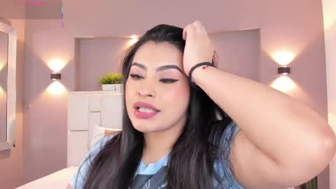 Snapshot of samanthaa_22_ chatting on 03-11-25, 04:10 Samanthaa online show from 03-11-25, 04:10