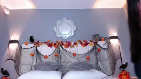 Snapshot of samanthaa_22_ chatting on 10-24-25, 11:50 Samanthaa online show from 10-24-25, 11:50