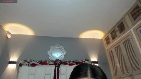 Snapshot of samanthaa_22_ chatting on 12-19-25, 11:39 Samanthaa online show from 12-19-25, 11:39