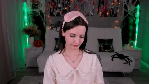 Snapshot of samanthaawalker chatting on 10-08-25, 08:28 SamanthaaWalker online show from 10-08-25, 08:28