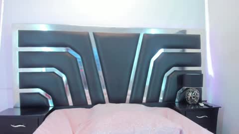 Snapshot of samanthaevans4 chatting on 01-11-25, 04:46 Sweet Samantha   online show from 01-11-25, 04:46