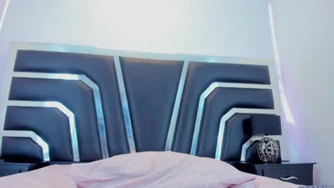 Snapshot of samanthaevans4 chatting on 01-15-25, 04:11 Sweet Samantha   online show from 01-15-25, 04:11