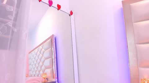 Snapshot of samanthaevans4 chatting on 02-20-25, 11:43 Sweet Samantha   online show from 02-20-25, 11:43