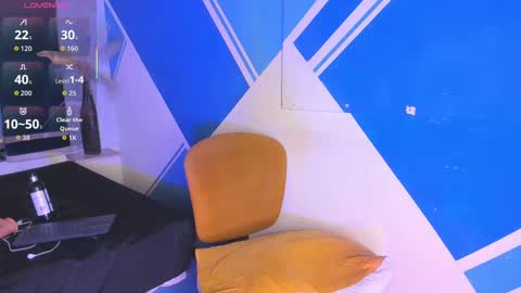 Samantha Ferrer online show from 09-21-25, 05:42